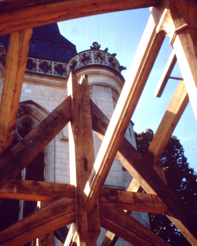 Reconstruction de la charpente de l'église Saint Sulpice de Huppy